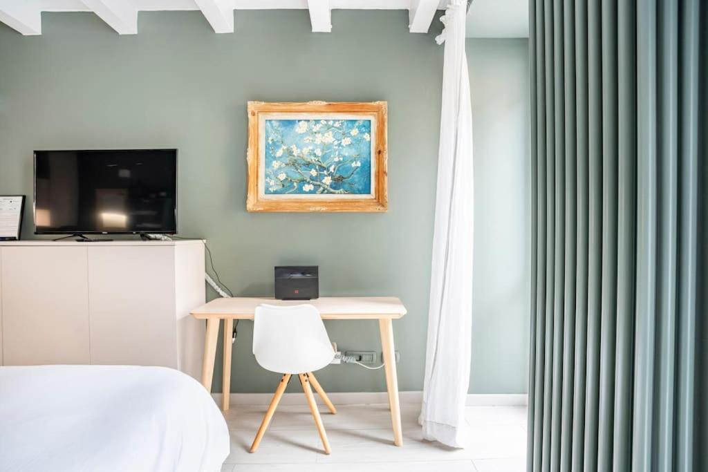 Bergamo Center Suite Mia - Modern & Green + Wifi 외부 사진
